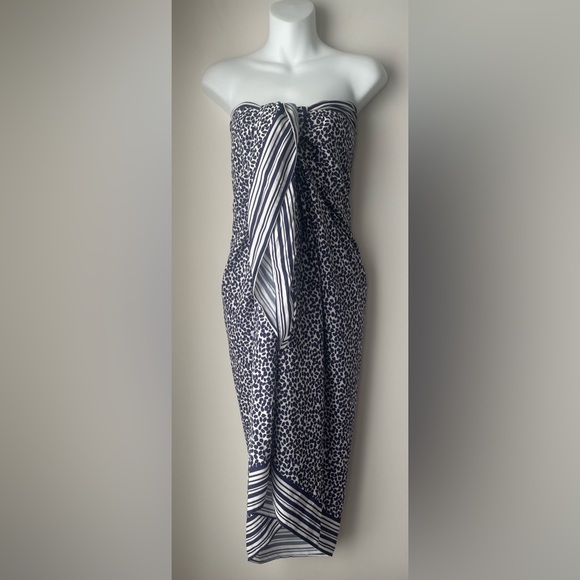Accessories - Blue White Pebble Stripe Wrap Sarong